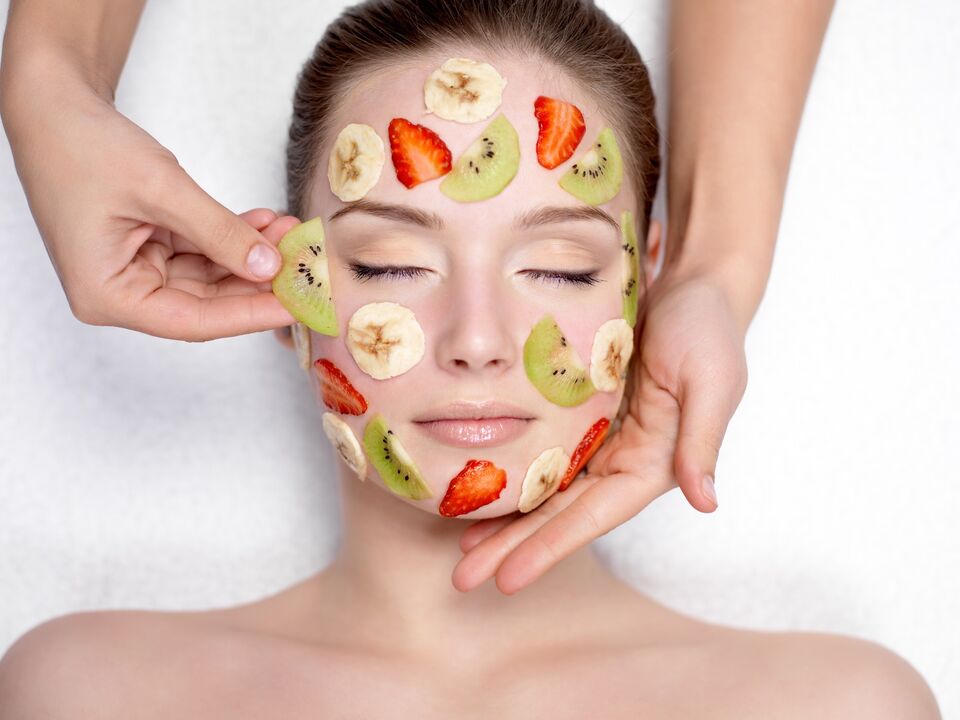 máscara de froitas para o rexuvenecemento da pel