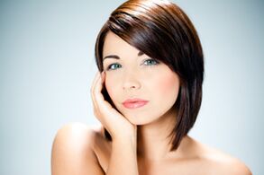 fermosa pel facial despois do rexuvenecemento